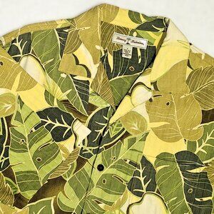 Tommy Bahama 100% Silk Hawaiian Shirt Men's Small Green Floral Camp Aloha